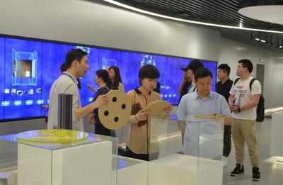 新材料驱动绿色建筑新未来——上海市绿色建筑协会技术推广服务探析